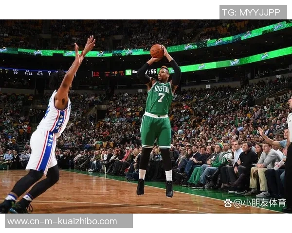 公牛与凯尔特人激战正酣NBA经典对决再度上演引发球迷热议